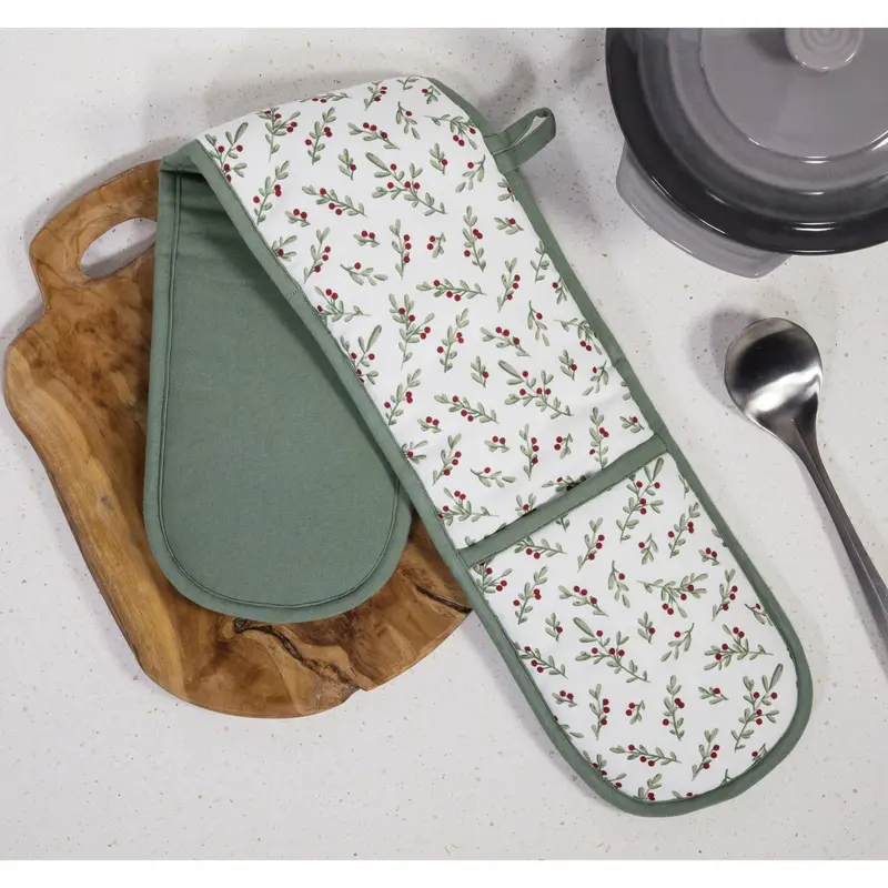 Santa double oven glove 3