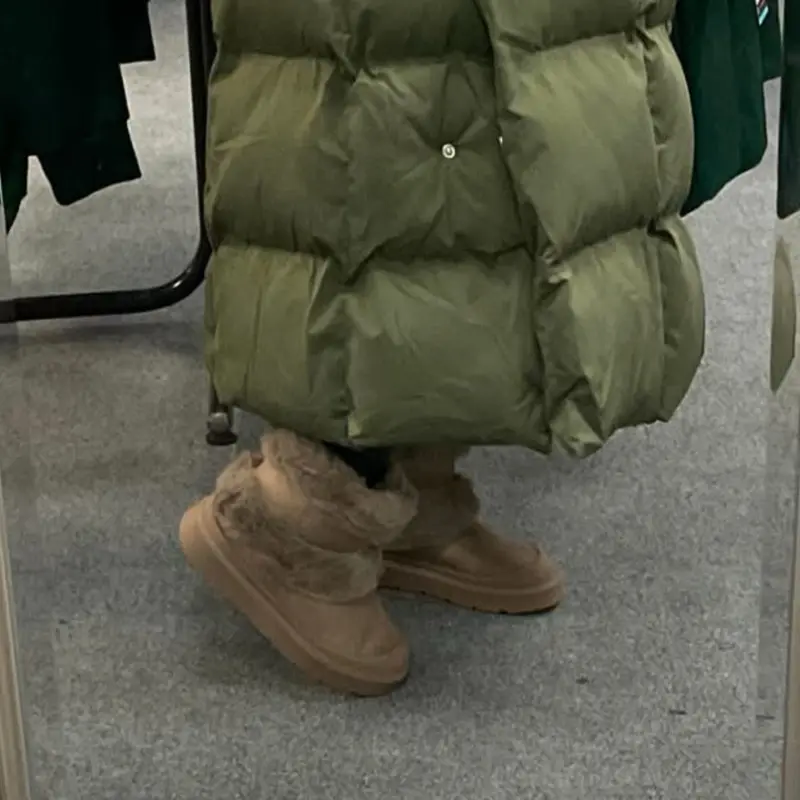Fur boots 1