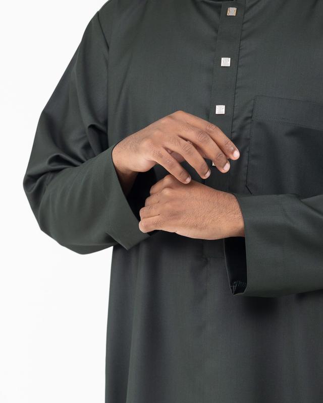 Premium Collared Thobe 7