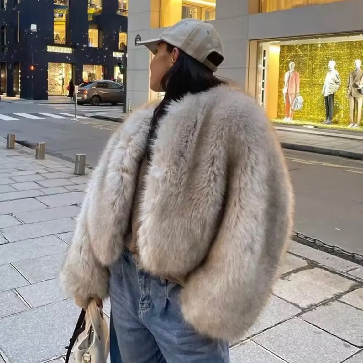 Women's Fur Coat - Free shipping - Perfect for Winter Warmth - Jackets, Soft Fluffy Womenswear fuzzy