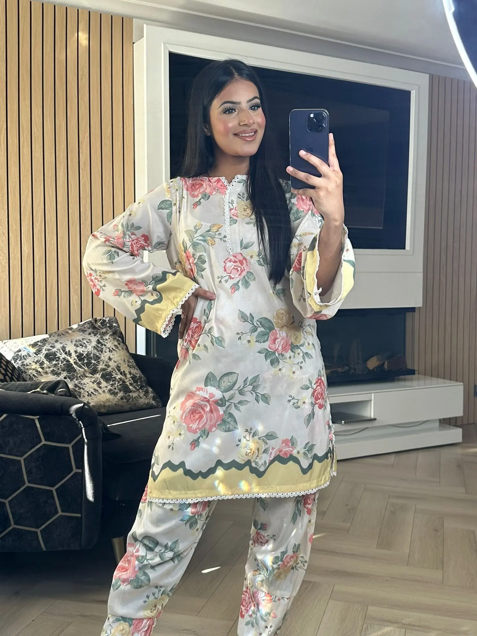 VANYA 2 piece suit - printed Floral
