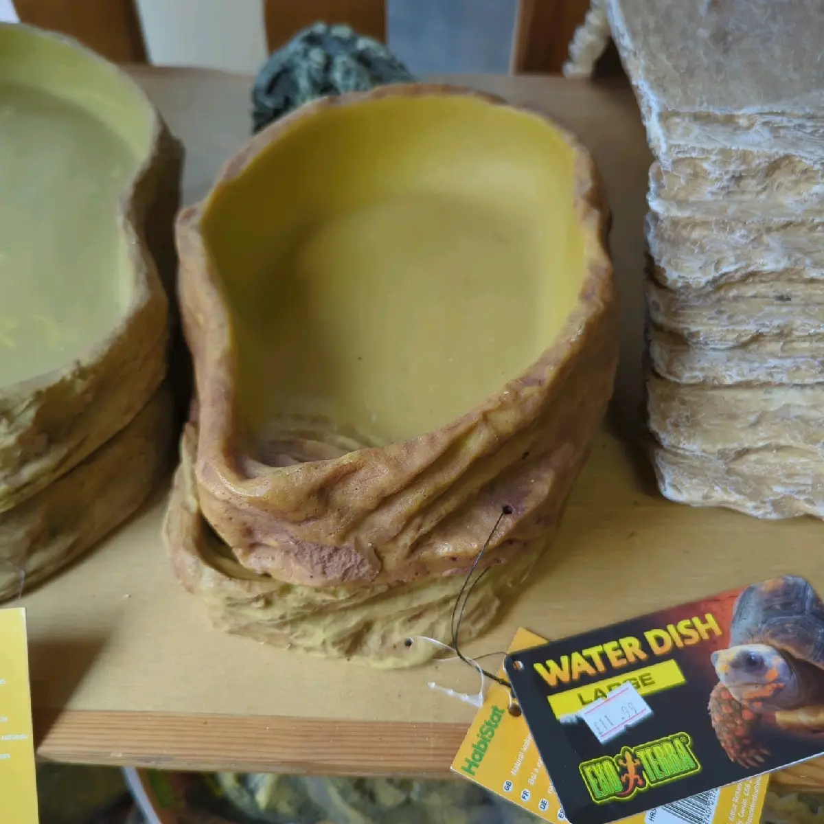 Large sandstone reptile water dish