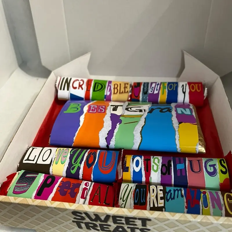 Grandparents, Best Gran  -  chocolate gift box.  The perfect novelty gift for anyone in your life! For birthdays, Christmas and Easter! A delicious sweet snack in a choice of flavours 1