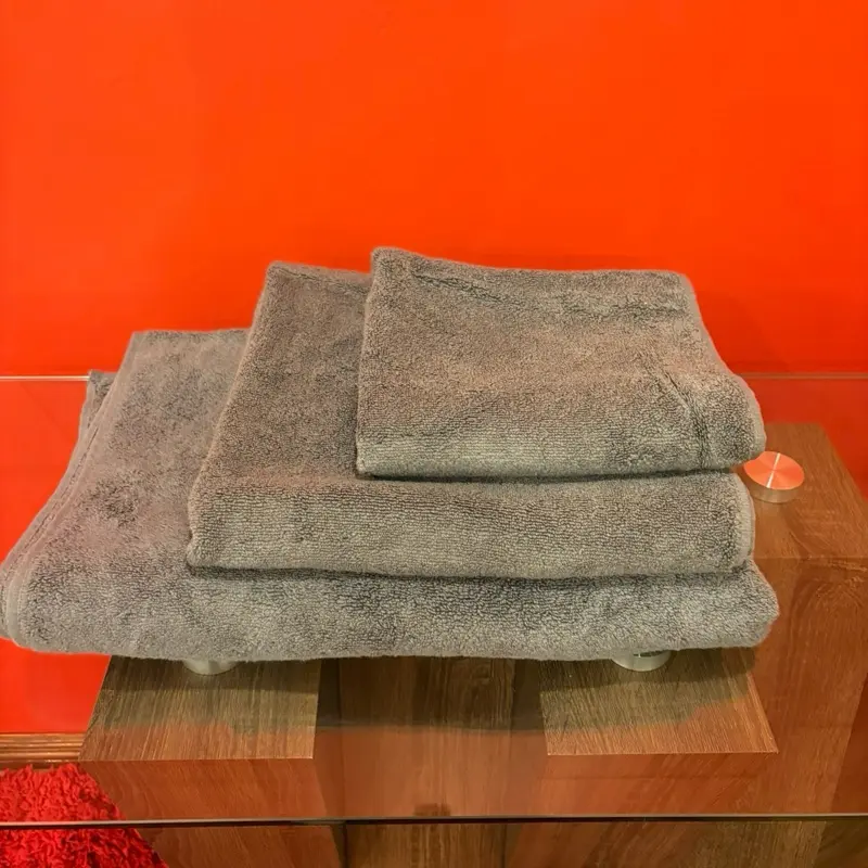 Egyptian Towels - Soft and Absorbent for Home Bathroom